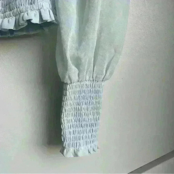 Wilfred Aritzia Saga Smocked Blouse Aura Blue Light Glow size XXS - Picture 8 of 9